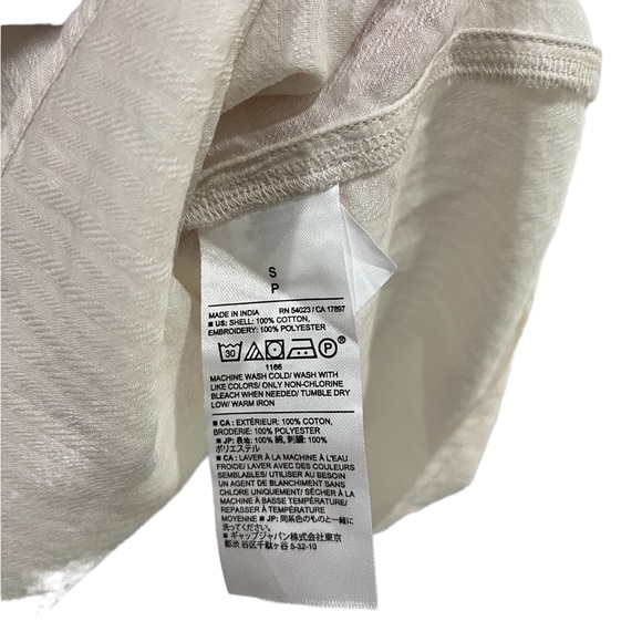 Banana Republic Embroidered Top - Picture 7 of 7